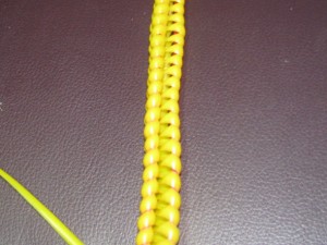 Plastic Wire Handle - Back View